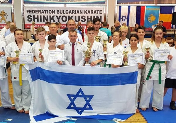 שי קמצקי זכה במקום הראשון באליפות בבולגריה.